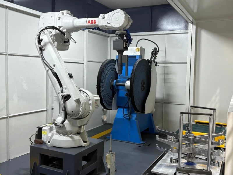 Robot force control for polishing and grinding