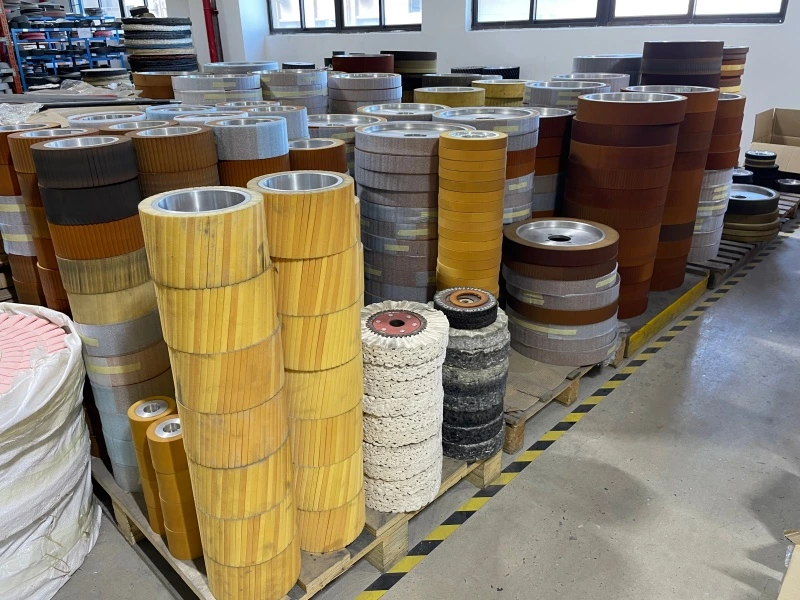 Abrasive belt wear in robotic grinding process